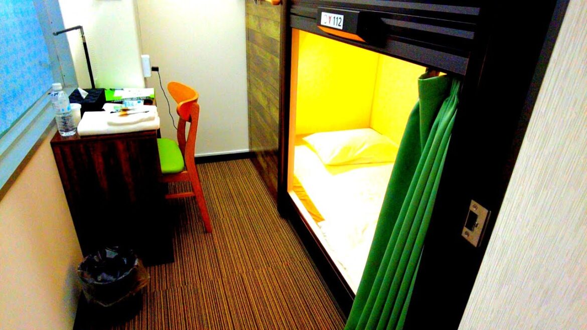 【Sleep at Highway】Stay at Rest Area Capsule Hotel in Japan 【Sleep at Highway】Stay at Rest Area Capsule Hotel in Japan