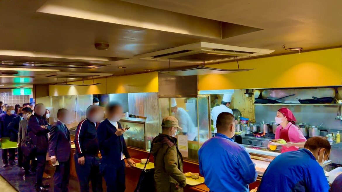 脅威のスピードで注文をさばく大繁盛の隠れ社員食堂!一般開放された「美味い!安い!早い!」で行列の名店オムライスラッシュ|福岡 グルメ ランチ| 脅威のスピードで注文をさばく大繁盛の隠れ社員食堂!一般開放された「美味い!安い!早い!」で行列の名店オムライスラッシュ|福岡 グルメ ランチ|