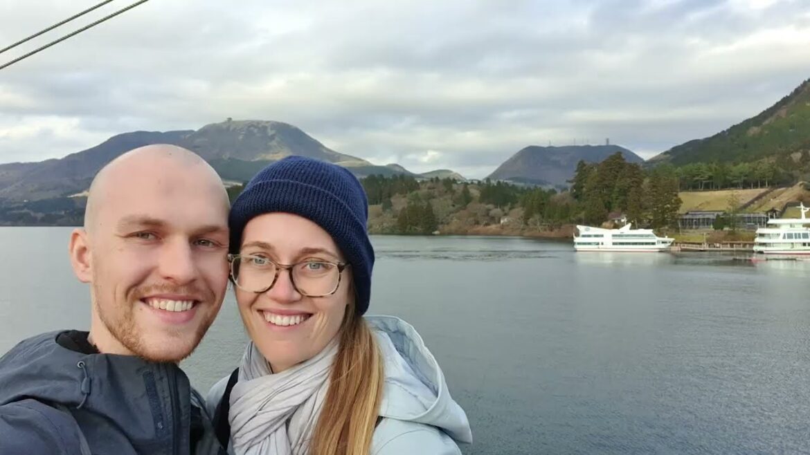 Fuji Pass 1/2: Odawara Castle, Hakone Ropeway & Pirate Ship, Mt Fuji | Japan 9/45 |