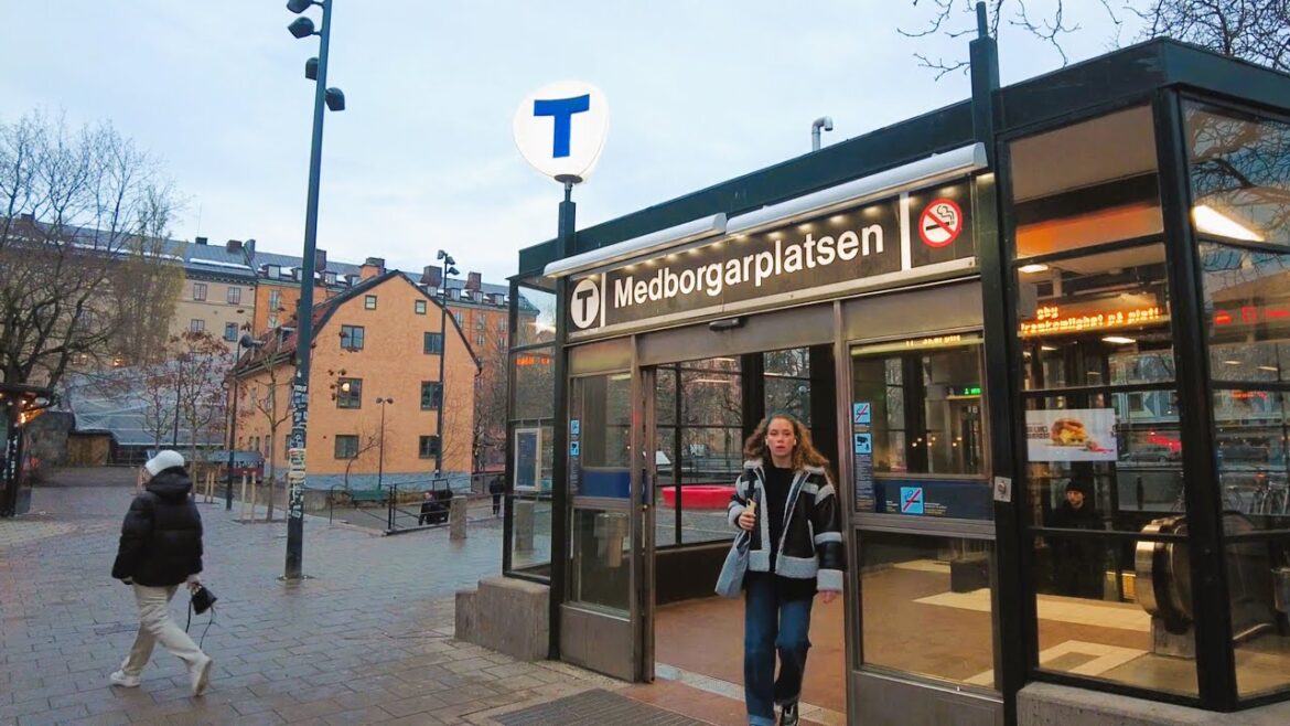 Sweden, Stockholm – Södermalm's main square : Medborgarplatsen | December 2022 – 4K  #533 Sweden, Stockholm - Södermalm's main square : Medborgarplatsen | December 2022 - 4K  #533