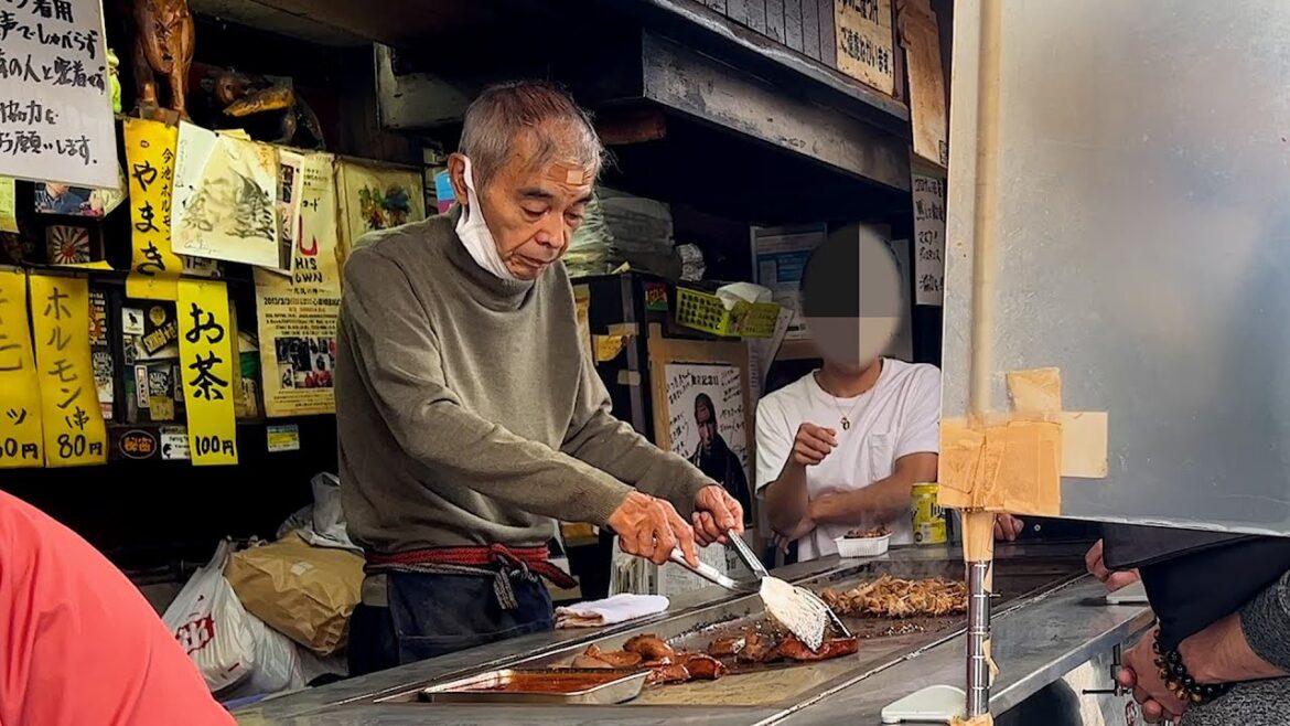 BBQ in Slum! Enjoy Offal at Osaka's Legendary Teppanyaki Restaurant: Long Ver. #Food #japan