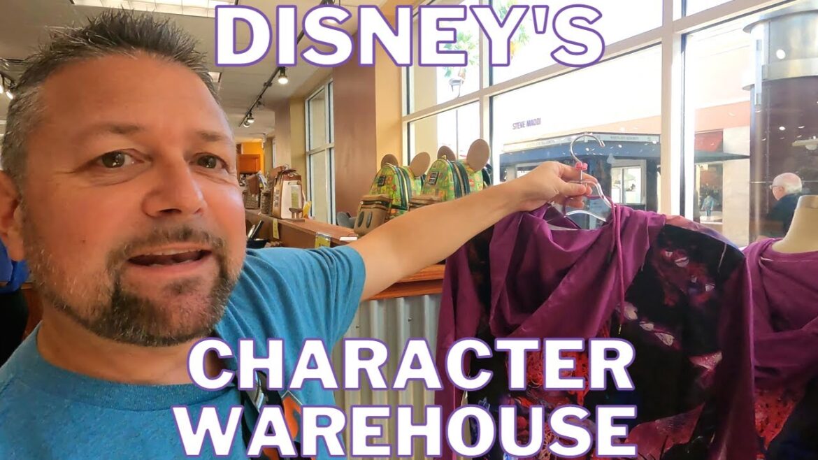 Disney's Character Warehouse Merch Update at Orlando Vineland Premium Outlets! December 2022!