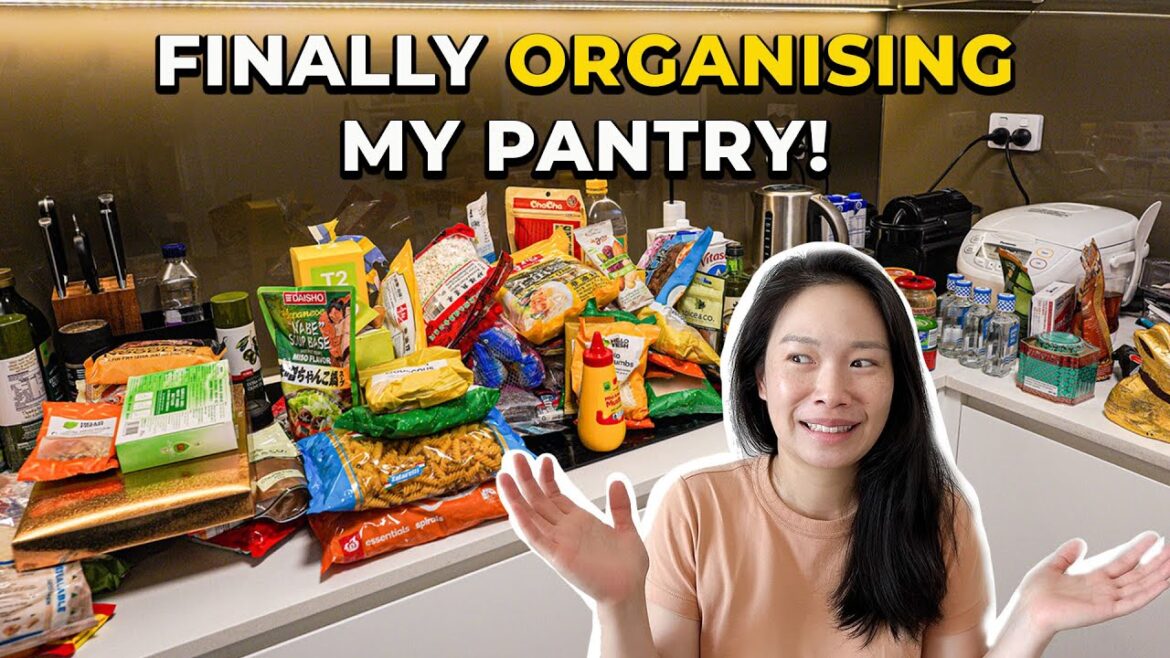 40 YR Old Japanese Bakery in SYDNEY & Cleaning Motivation to Organise Kitchen Pantry! Vlogmas 2022