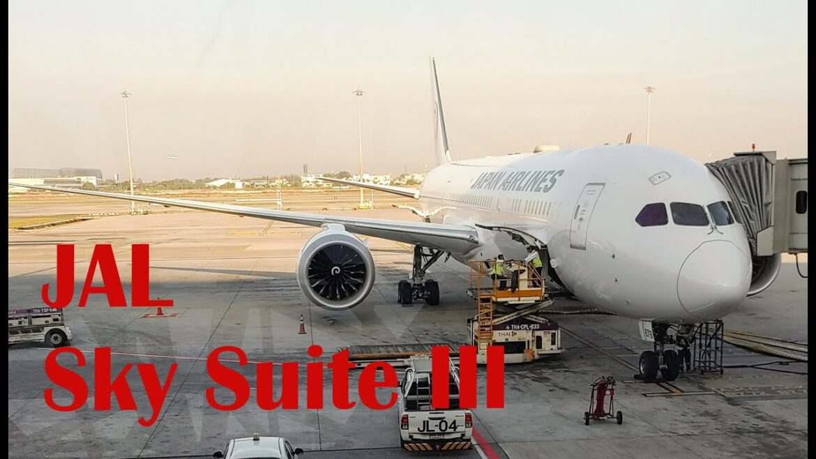 Japan Airlines' impressive business class – Sky Suite III Japan Airlines' impressive business class - Sky Suite III