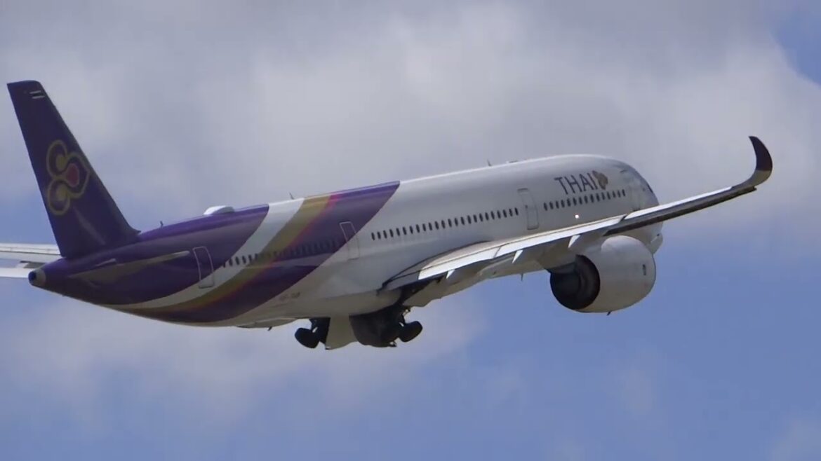 THAI Airways A350 - Melbourne Airport (YMML) Departure 2022