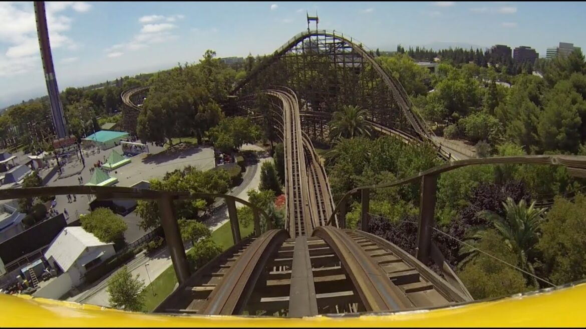 Grizzly Roller Coaster Worst Wooden Coaster in the World? Front Seat POV Grizzly Roller Coaster Worst Wooden Coaster in the World? Front Seat POV