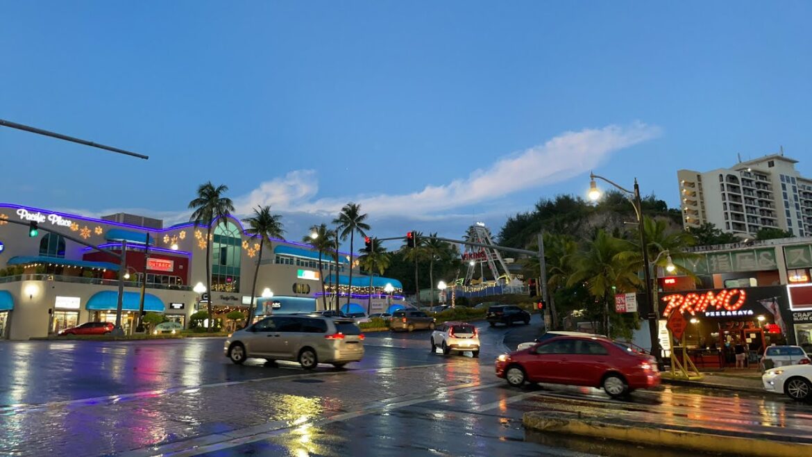 [グアム] 12月第二週の金曜夜のタモンの様子