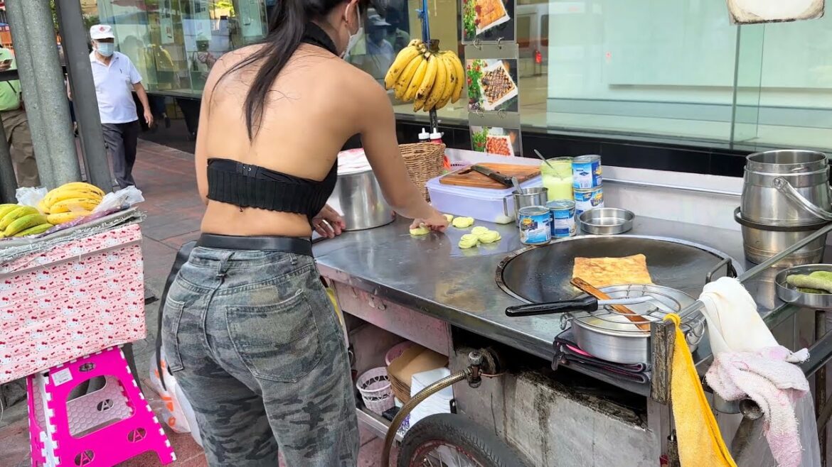 The Most Hardworking Girl In Bangkok – Banana Pancake Roti Served By Beautiful Thai Girl The Most Hardworking Girl In Bangkok - Banana Pancake Roti Served By Beautiful Thai Girl