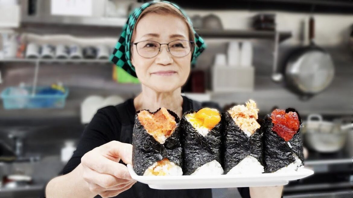 注文殺到！1日1,000個売る女将に密着！創業60年 行列が絶えないおにぎり屋 ぼんご - Japanese Street Food -
