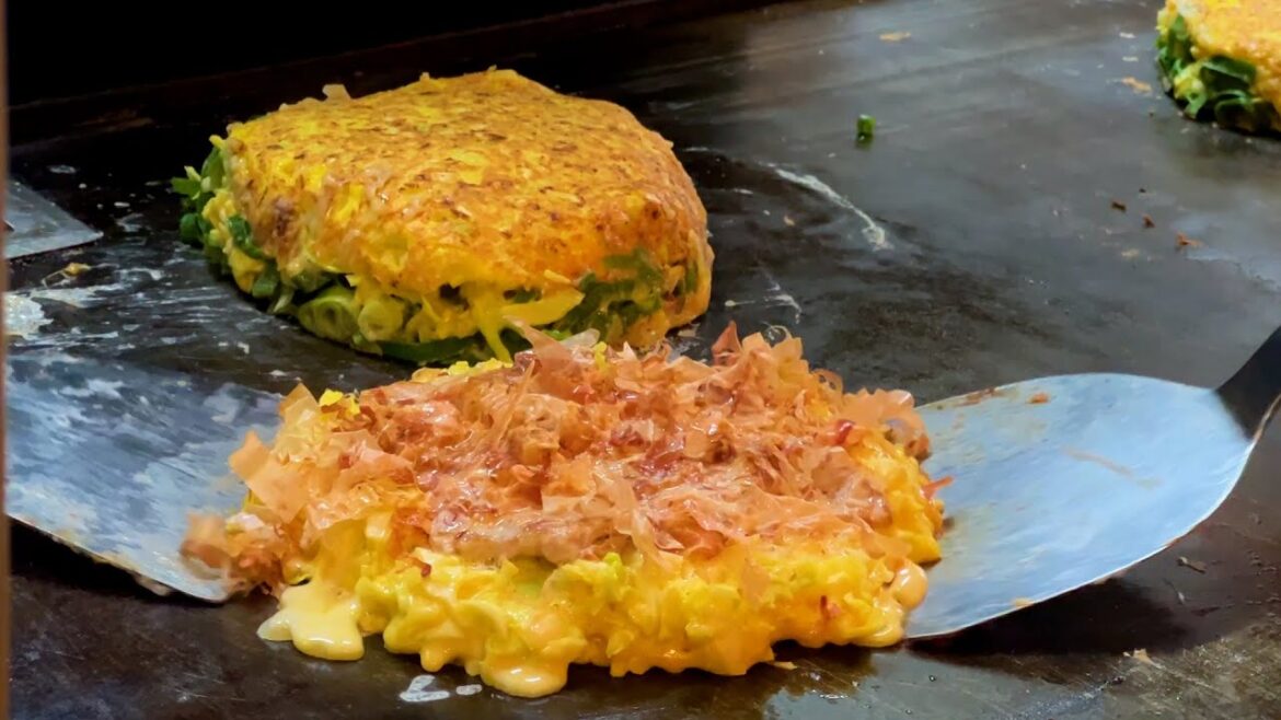 Best okonomiyaki in Osaka! Topped with green onions and beef tendon #food #Japan #okonomiyaki