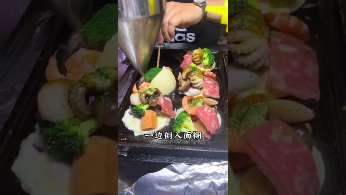 你能吃多少個那麽大的章魚丸子？#shorts #章鱼烧 #煎饼 #煎餅 #streetfood #chinastreetfood #chinafood