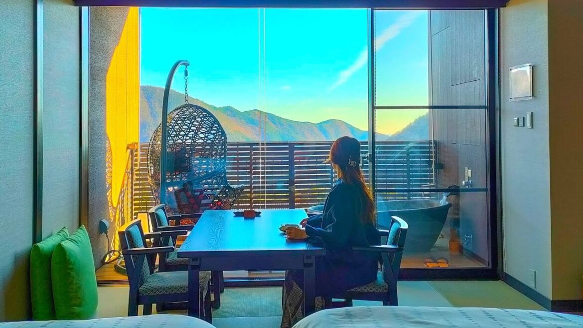 Japan's Famous Hot Spring & Private Onsen in Ryokan in Hakone Japan😴🛌$247