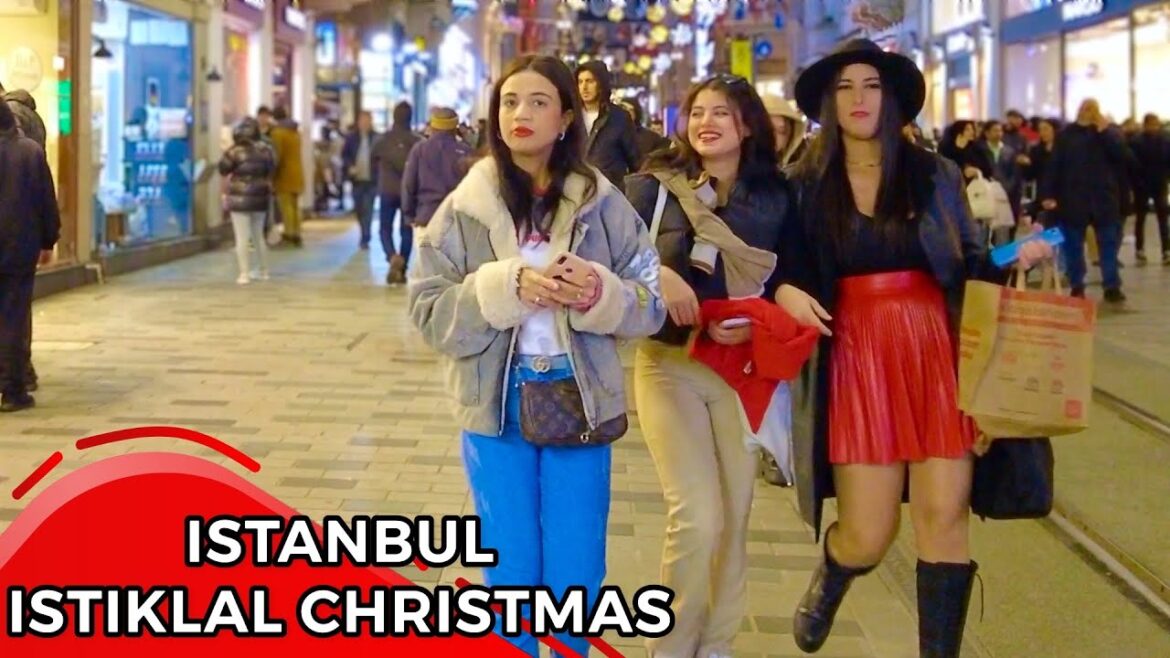 Istiklal Taksim Night Life Christmas 🎄 Istanbul Turkey 2022 14 December Walking Tour 4k video 60fps
