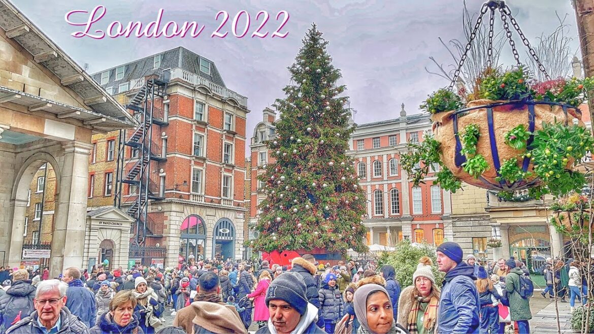 Christmas in London 2022 | Central London Christmas Streets Walking Tour | London Winter Walk 2022