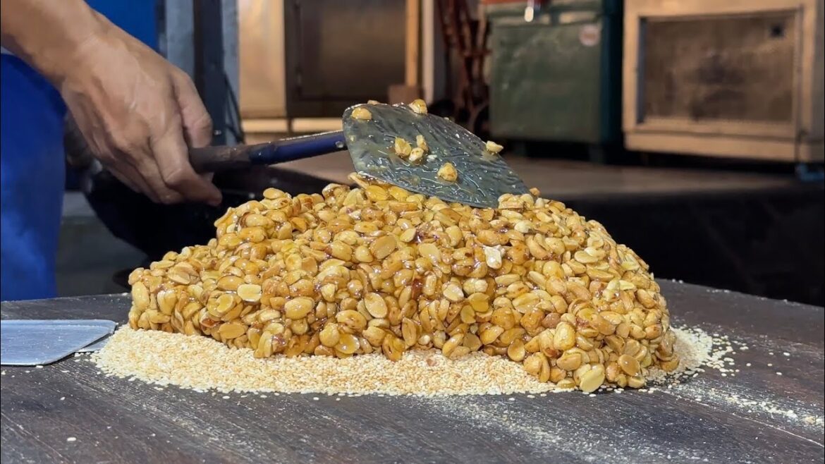 Amazing Skill ! Thai Handmade Peanut Freshly Made Everyday – Thailand Street Food Amazing Skill ! Thai Handmade Peanut Freshly Made Everyday - Thailand Street Food