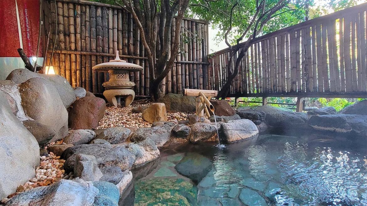 Staying at Japanese Secret Ryokan with 4 Private Onsen in Izu♨️ | Yugashima Tatsuta | ASMR