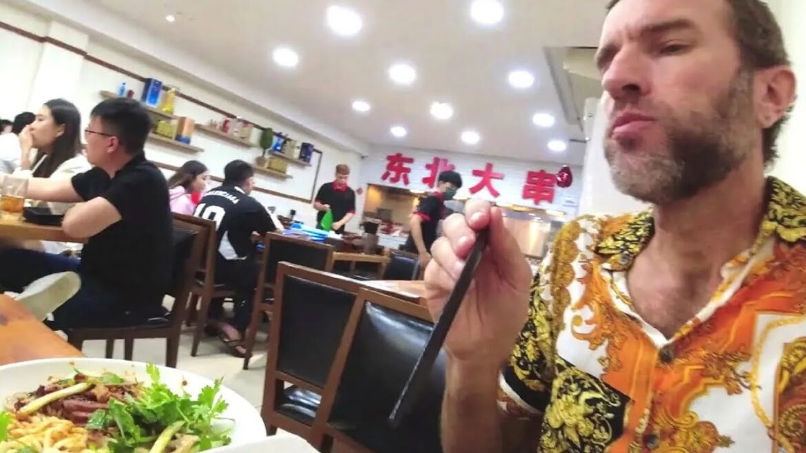 Searching For Cheap & Tasty Asian Food in Singapore Searching For Cheap & Tasty Asian Food in Singapore