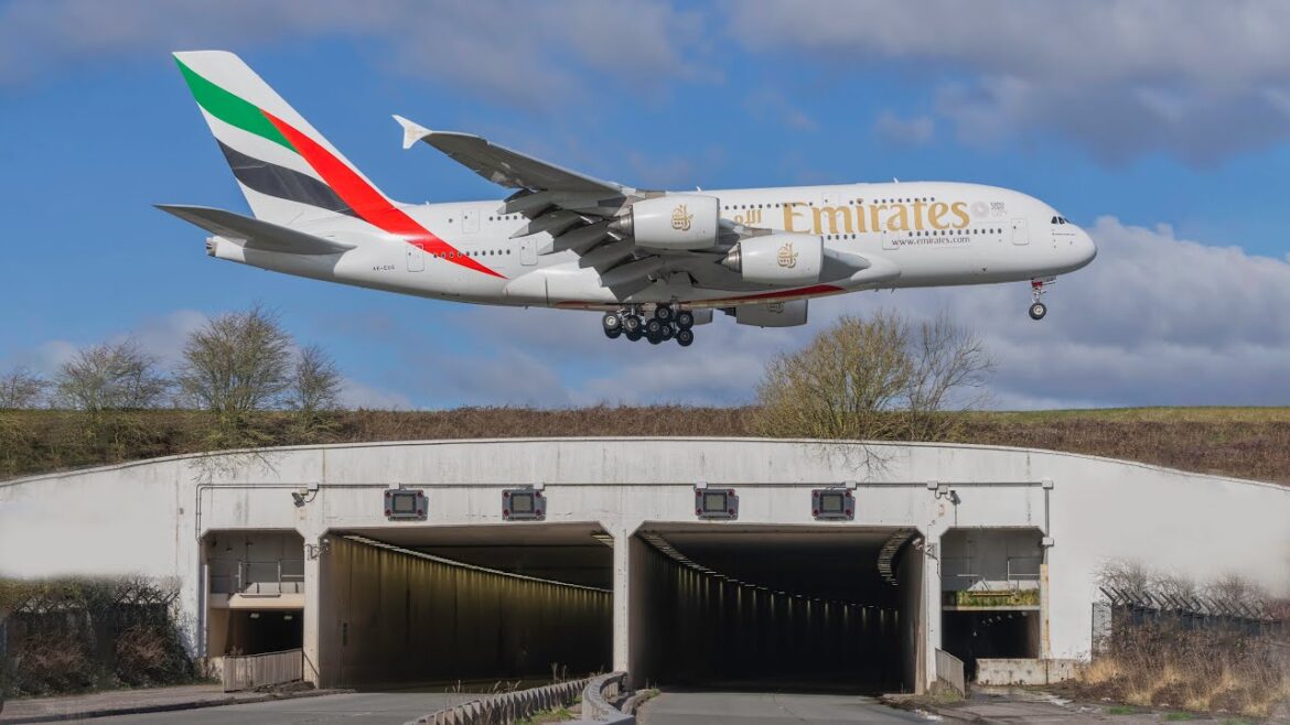 Sunday Plane Spotting LIVE From Manchester Airport Sunday Plane Spotting LIVE From Manchester Airport