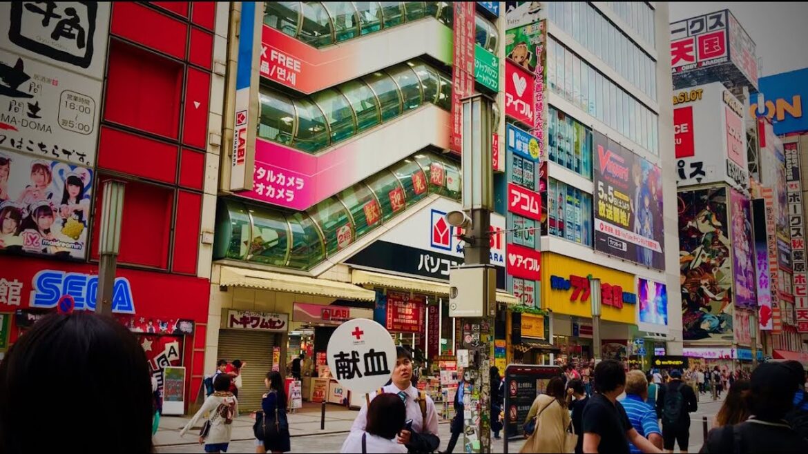 Traveling from Meguro to Akihabara, Tokyo, Japan - May 30, 2018