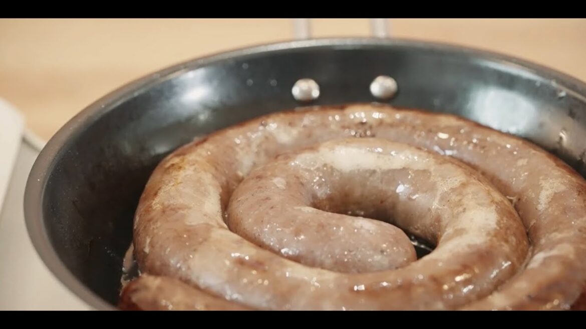 烤腸天花板：1000元整塊和牛做一根烤腸是什麼體驗？ Roast Kobe beef sausage that costs $1000 dollars 日本 韓國 台灣街頭美食 street food