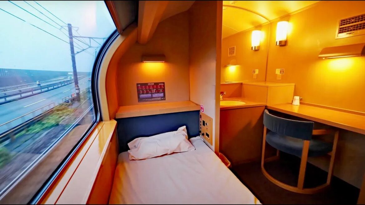Luxury FIRST CLASS Overnight Sleeper Train In Japan | Sunrise Express