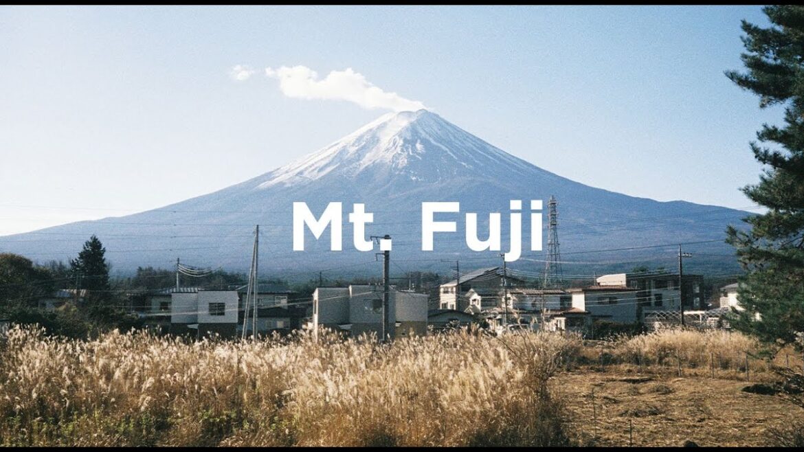 Capturing Mt. Fuji | Canon Canonet QL17 Giii + Kodak Vision3 250D Capturing Mt. Fuji | Canon Canonet QL17 Giii + Kodak Vision3 250D