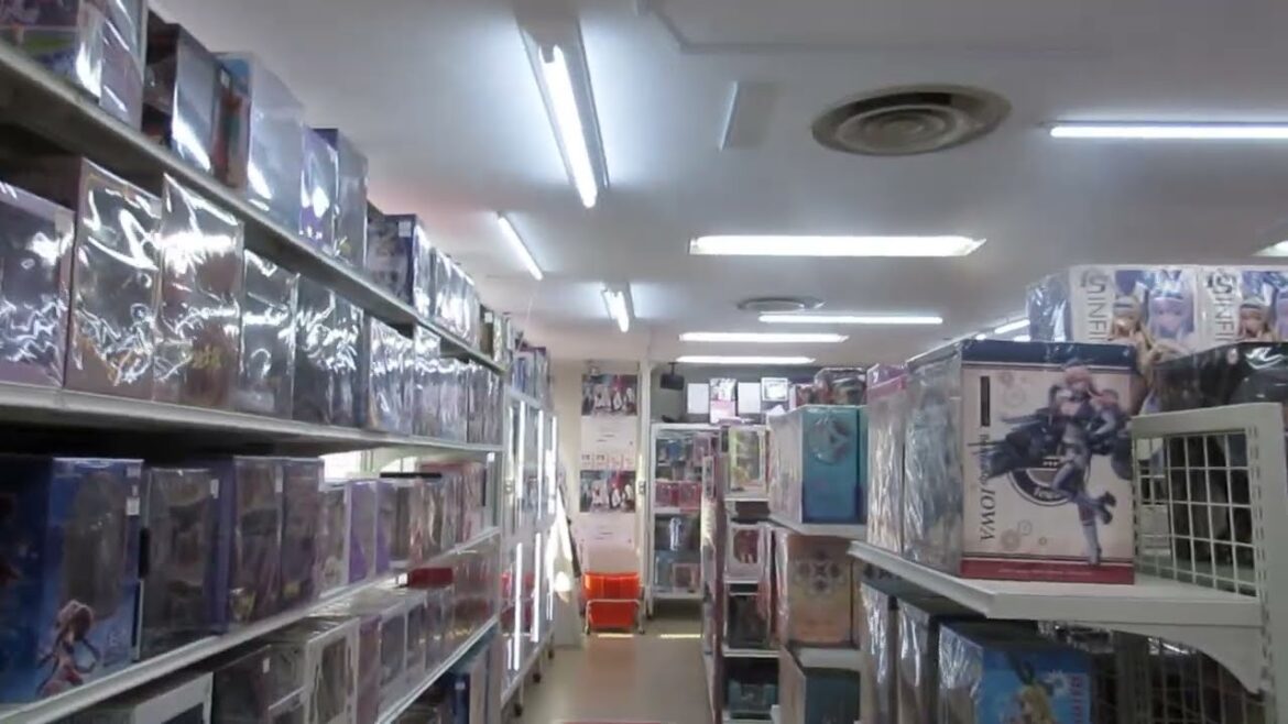 #amiami expo figurine and more showing