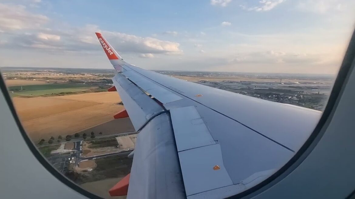 TAKEOFF and LANDING | Airbus A320 EasyJet - LGW to CDG - Gatwick to Charles de Gaulle - 4K 60FPS
