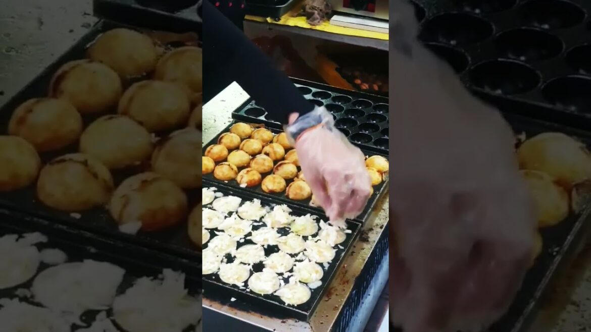 AMAZING Japanese Street Food - Takoyaki #shorts