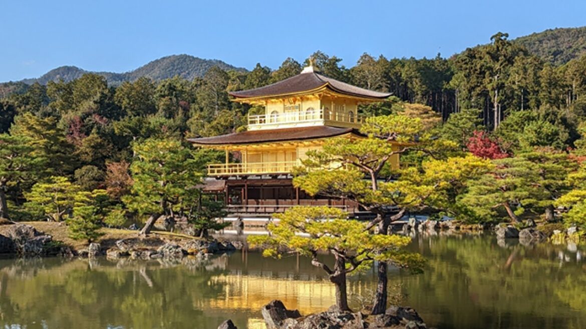 [4K] Japan Walk 🇯🇵 ASMR - Kyoto - Beautiful Golden Pavilion on Water - Kinkakuji (Full Walkthrough)