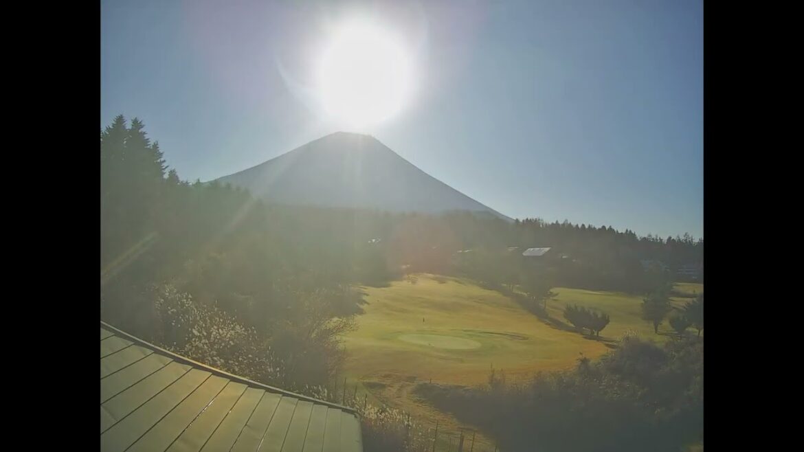 Mt  Fuji Time Lapse Video from Fujigane Fujiyama Live Camera 36 in 2022 11