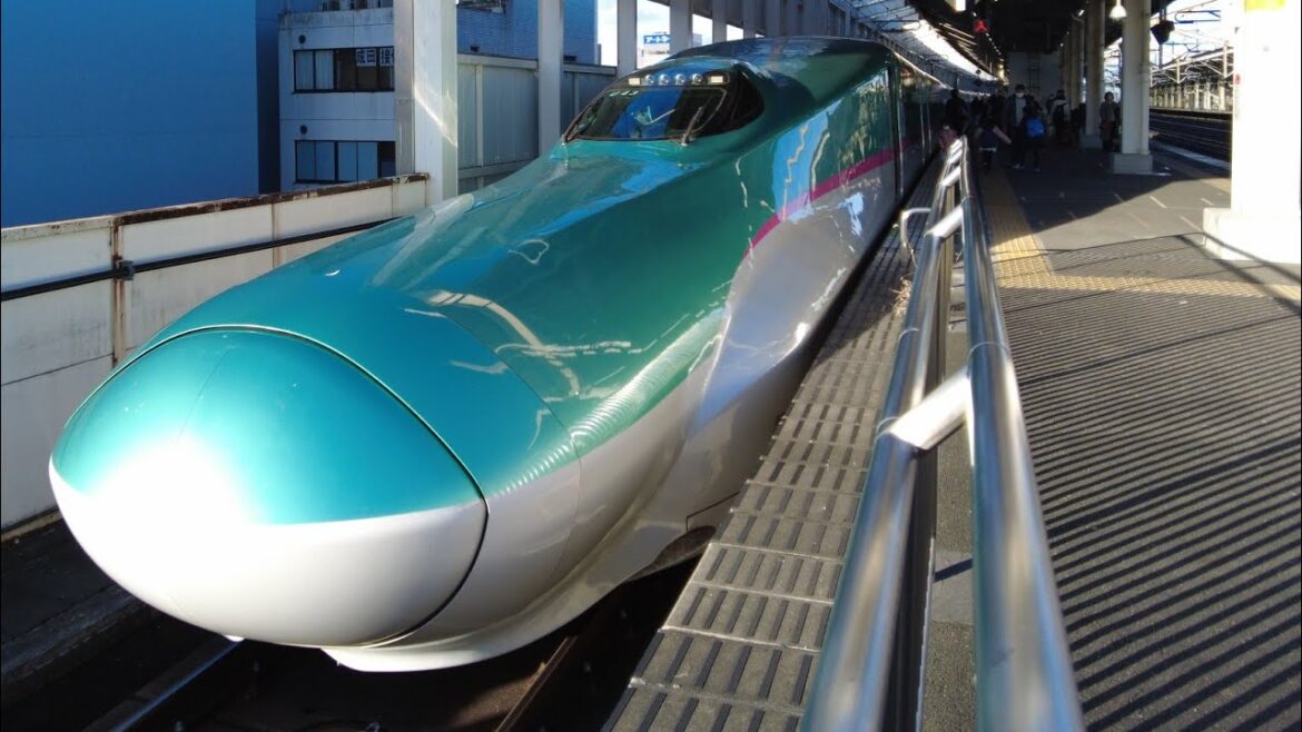 Riding The King of Bullet train in Japan（Tohoku Shinkansen）