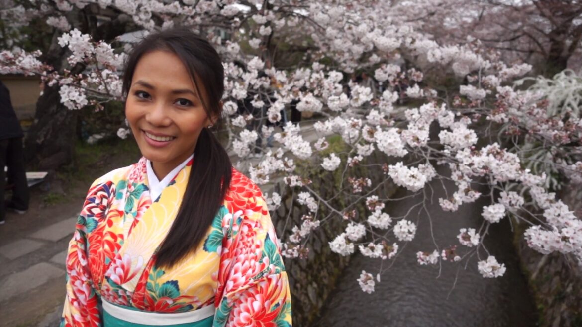 Vlog 4 Cherry Blossom Season at Philosophers Path in Kyoto Japan