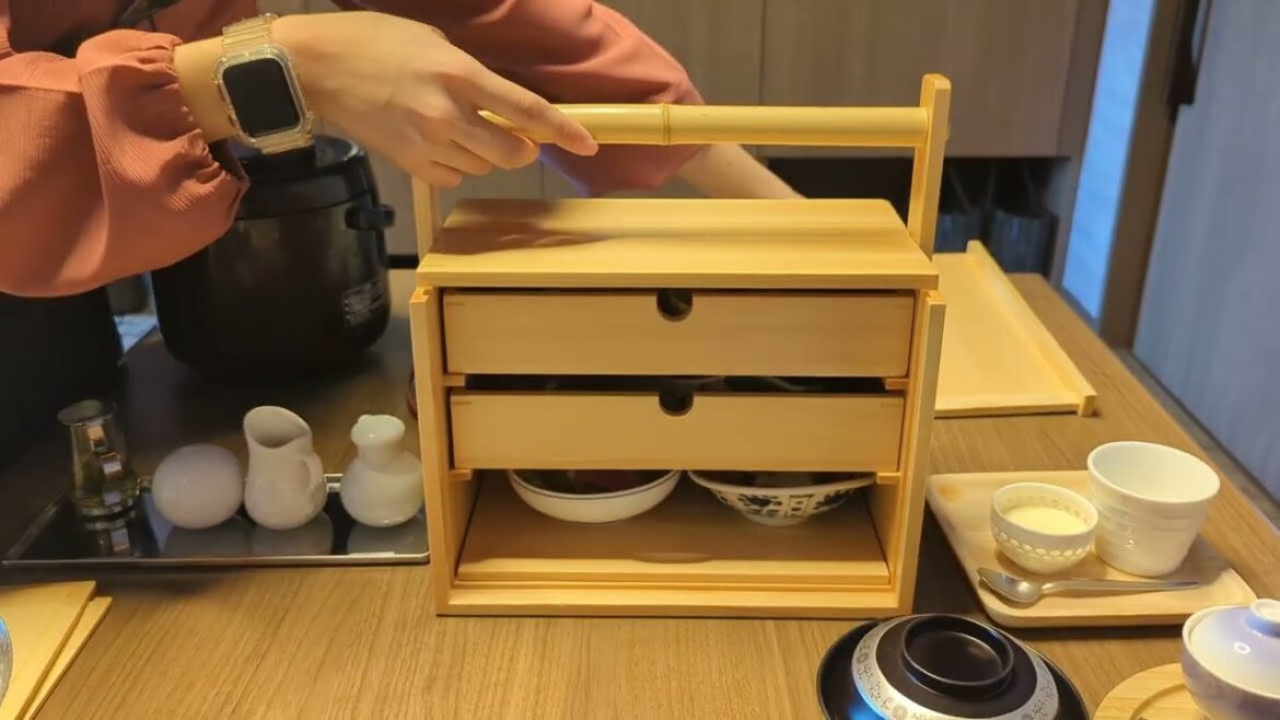 Miyajima, Hiroshima (広島県宮島) - Japanese breakfast in the room at Kinsuikan (錦水館) ryokan