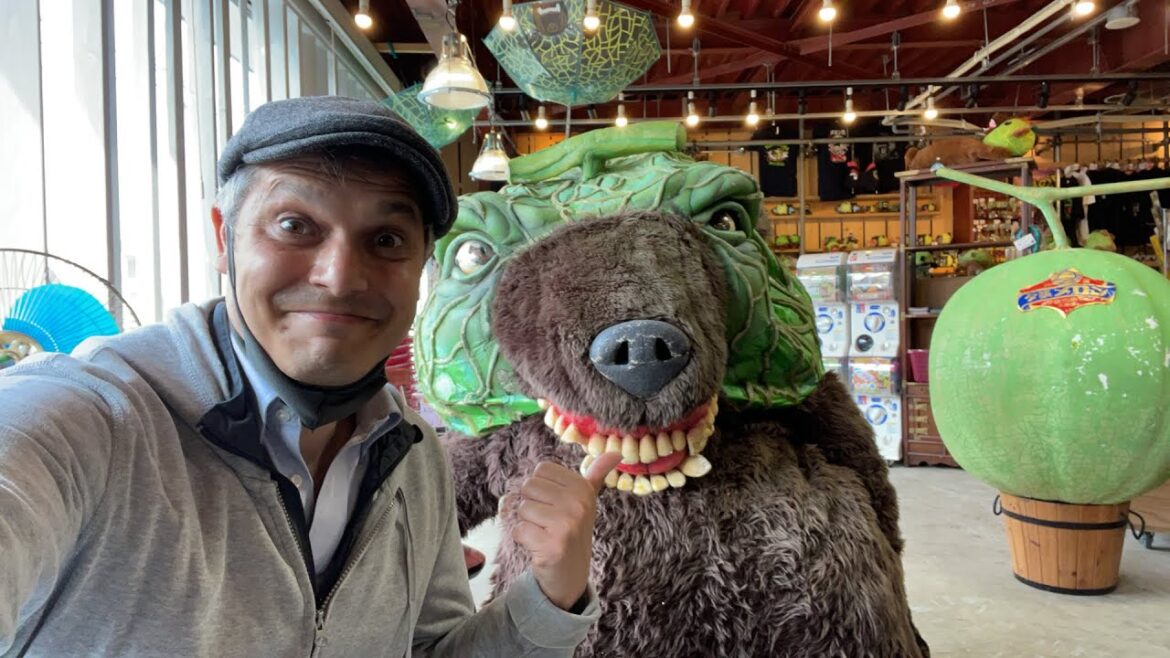 Vicious Japanese Mascot's Home | Melonkuma (Yubari, Hokkaido)