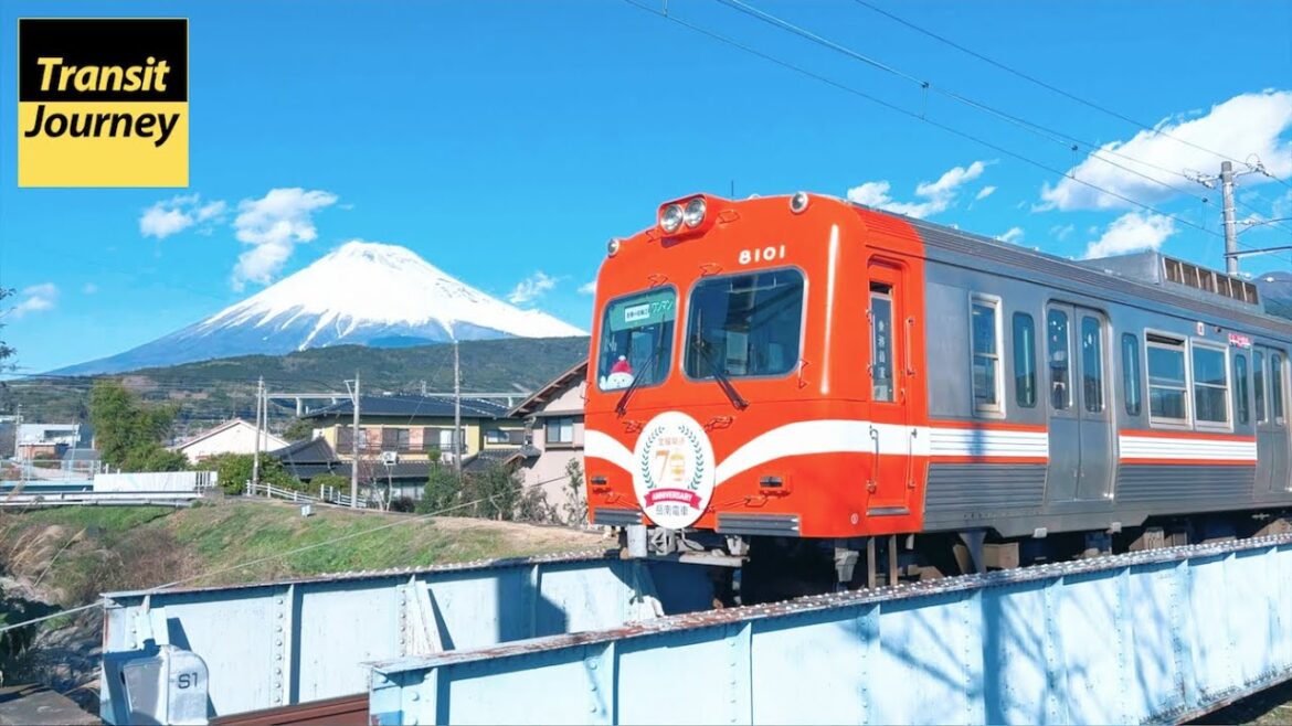 Japan's Little Train with Spectacular View of Mt. Fuji: Gakunan Railway
