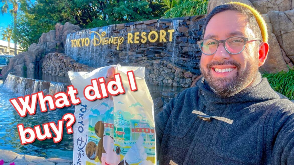 NEW & EXCLUSIVE Merchandise for New Year's 2023 at Tokyo Disneyland