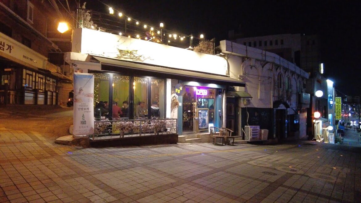 All of that will only remain in the drama. / 이제 그 모든 건 드라마 속에만 남아있을 겁니다.