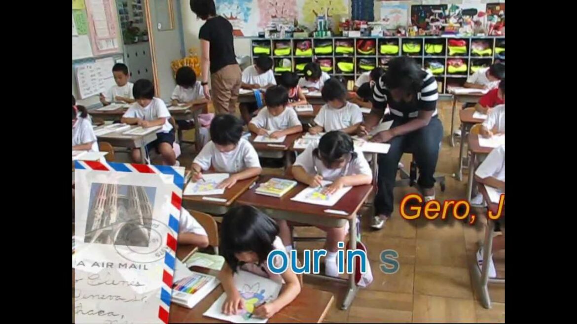Dee & W: Little tour in a school