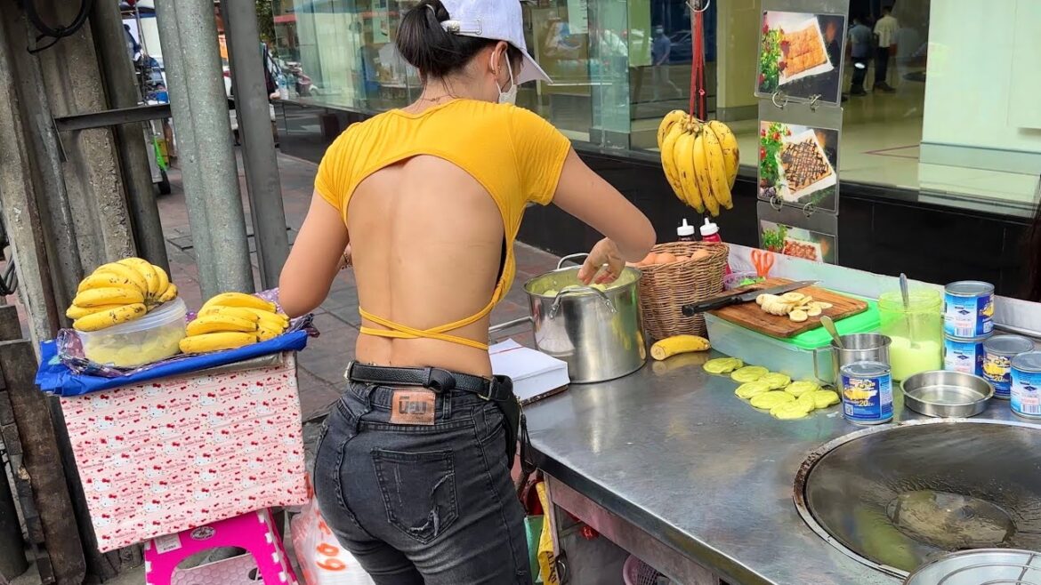 The Most Hardworking & Beautiful Girl In Bangkok – Banana Pancake Roti Served By Beautiful Thai Girl The Most Hardworking & Beautiful Girl In Bangkok - Banana Pancake Roti Served By Beautiful Thai Girl