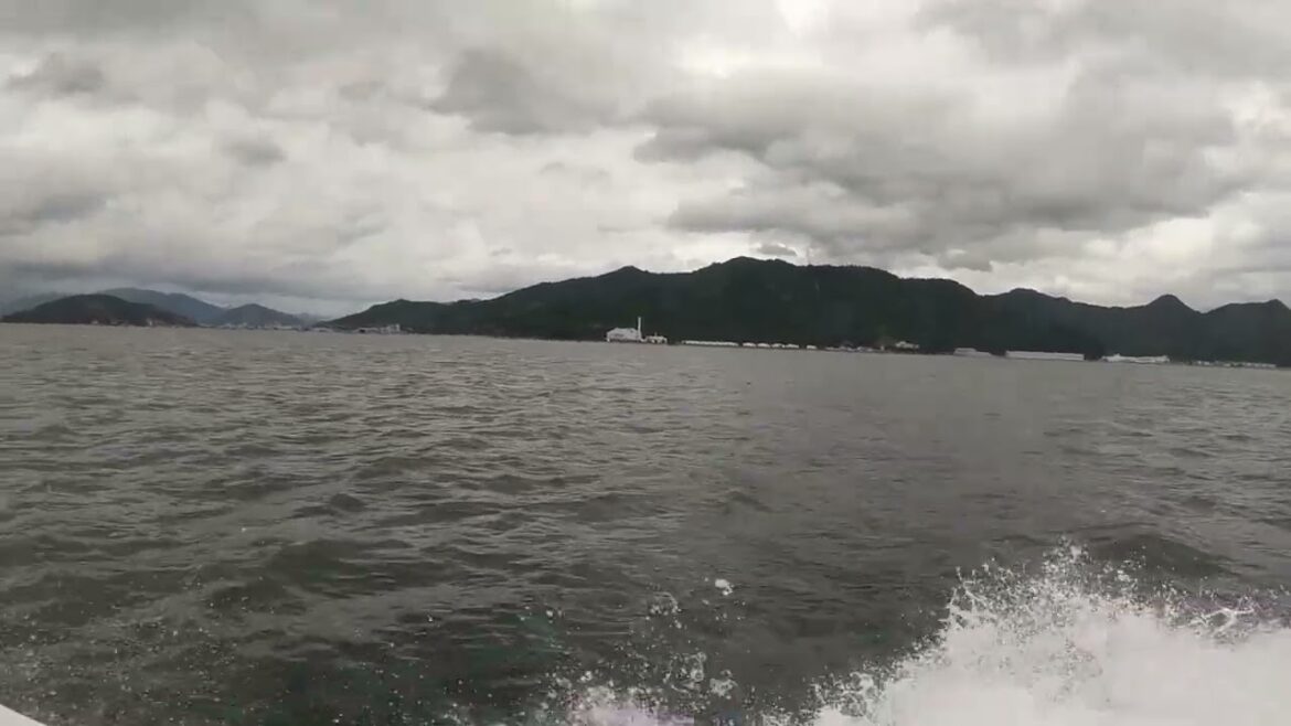 ST112-24補 山田の船窓から:瀬戸内シーライン高速船・江田島小用港→広島港(宇品)【JR西日本ターミナル駅完全制覇の旅~関西・中国編~】 ST112-24補 山田の船窓から:瀬戸内シーライン高速船・江田島小用港→広島港(宇品)【JR西日本ターミナル駅完全制覇の旅~関西・中国編~】