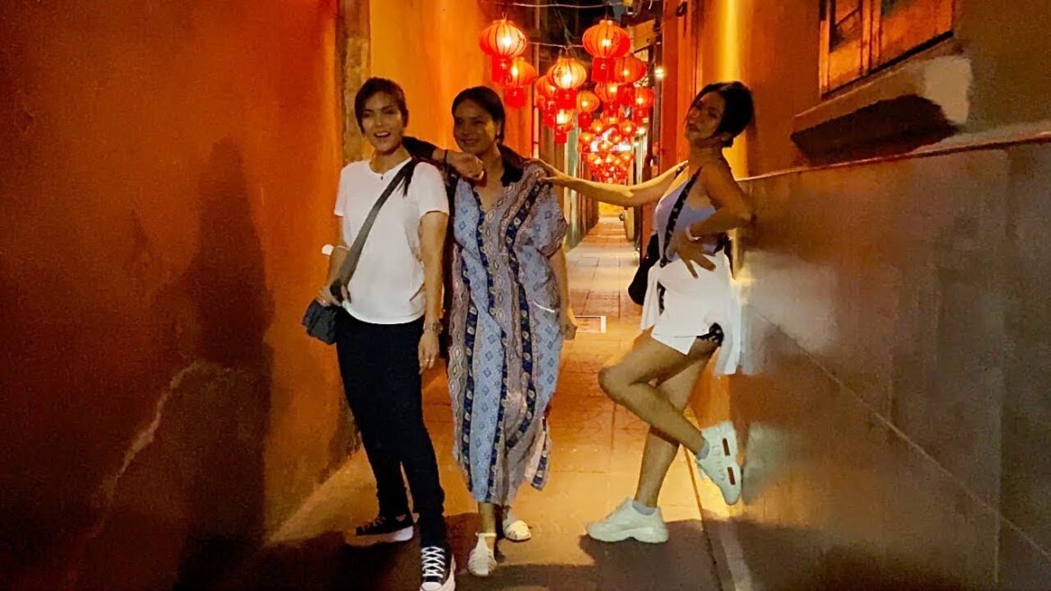 🇹🇭 Walking Streets Bangkok - Street Food Market. Ong Ang.