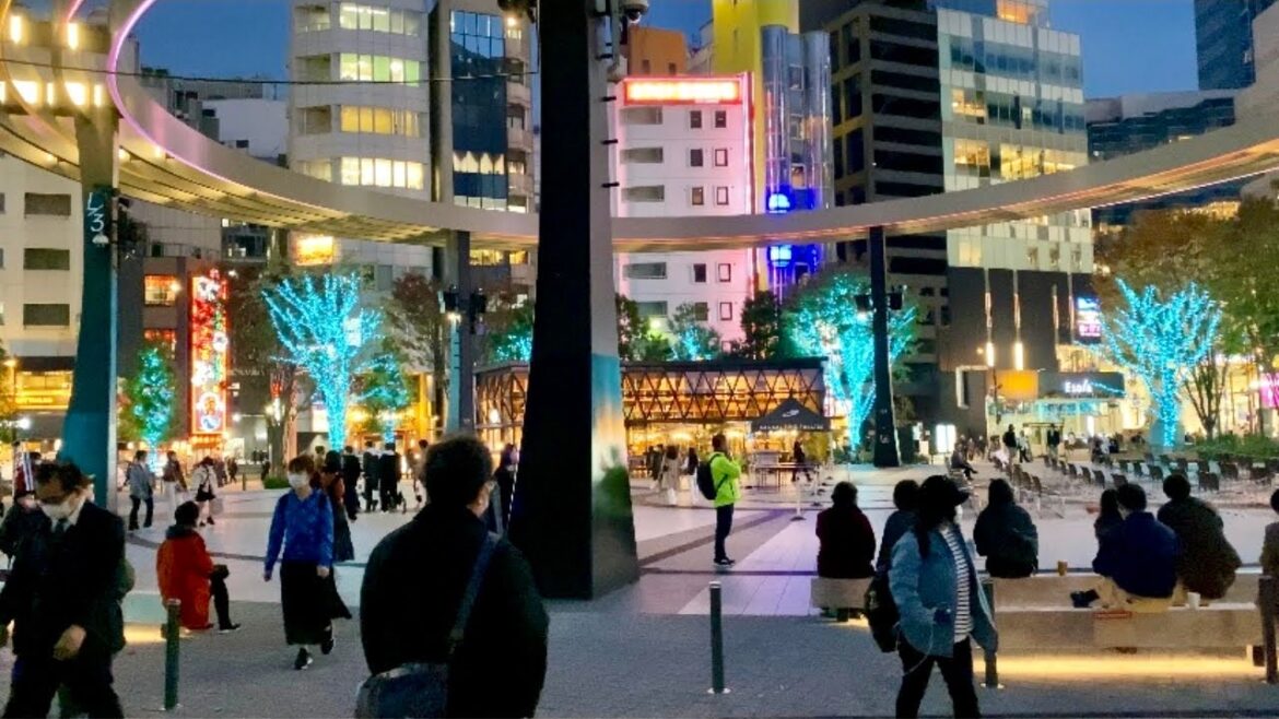 【4K】Tokyo Christmas Lights 2021 - Ikebukuro