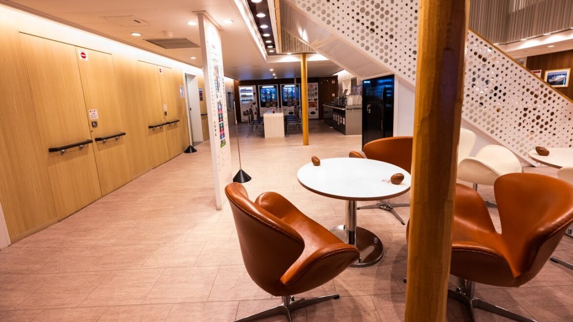 Smart Travel to Hokkaido! 🇯🇵Tsugaru Strait Ferry⛴ (4K Japan Ferry Vlog) Smart Travel to Hokkaido! 🇯🇵Tsugaru Strait Ferry⛴ (4K Japan Ferry Vlog)