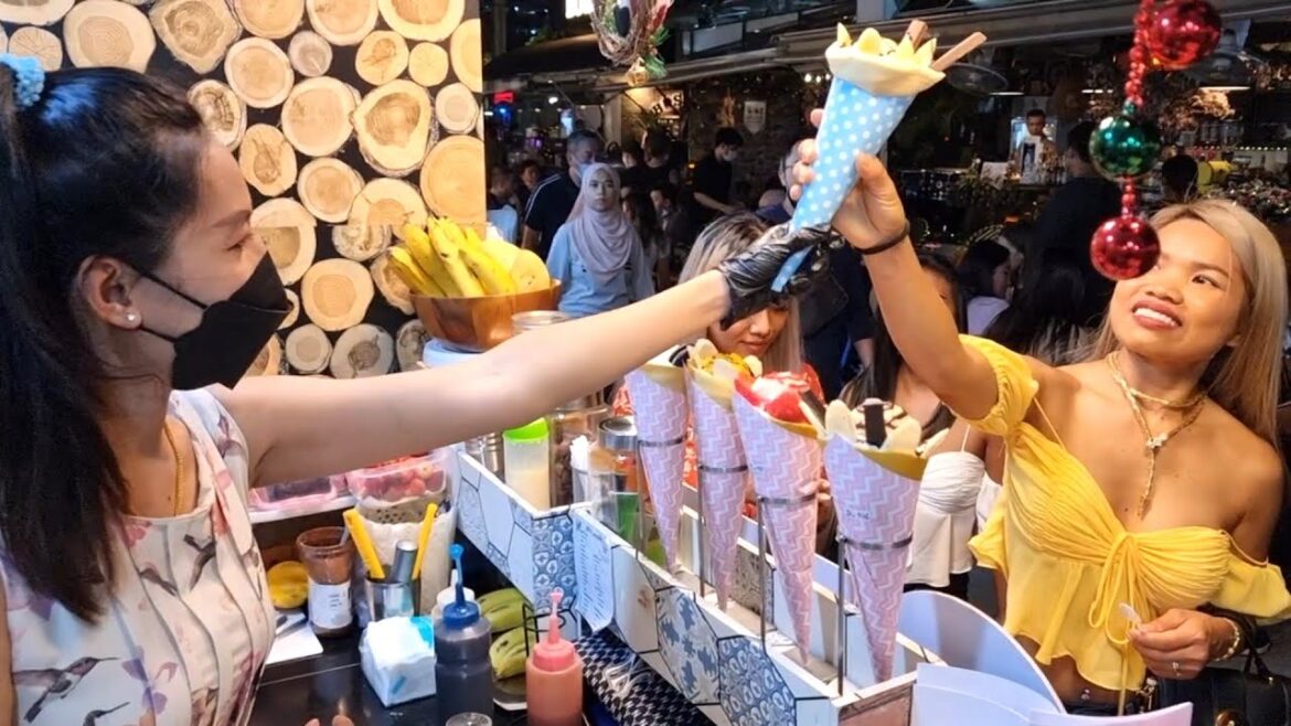 AMAZING Food with BEAUTIFUL Thai girls - Thai street food