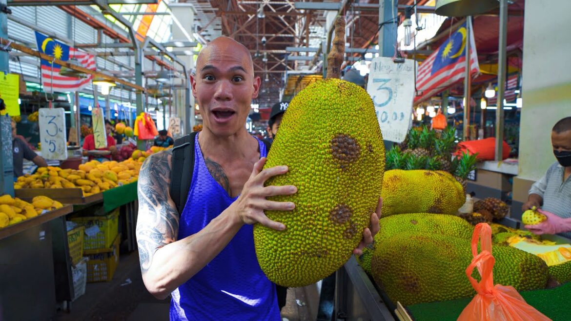 ULTIMATE Malaysian Street Food Tour in Kuala Lumpur, Malaysia + FLAMING HOT CLAYPOT CHICKEN RICE ULTIMATE Malaysian Street Food Tour in Kuala Lumpur, Malaysia + FLAMING HOT CLAYPOT CHICKEN RICE