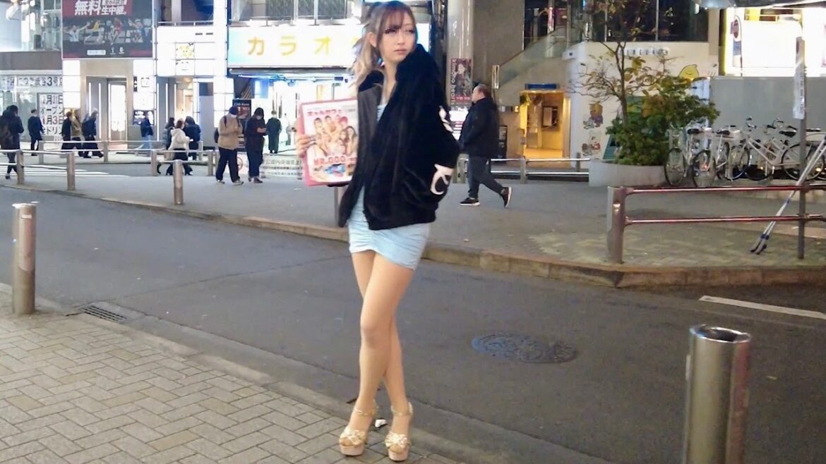 4K 60, Beautiful Japanese girls, Tokyo Shibuya at midnight | Japan Walk 日本 東京 渋谷 girl, nightlife
