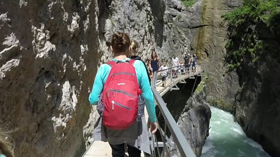 Aare Gorge Binaural (Aareschlucht) | Binaural Audio