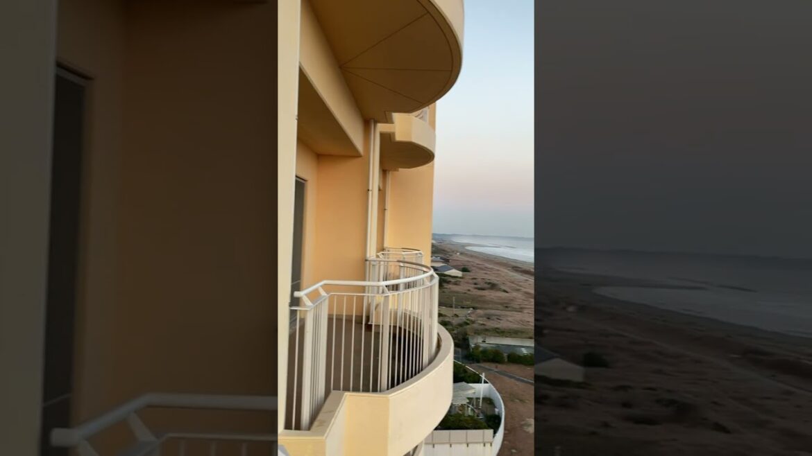 【オーシャンビュー!太平洋と九十九里浜】亀の井ホテル 九十九里 7階バルコニーからの眺望(千葉県) #shorts 【オーシャンビュー!太平洋と九十九里浜】亀の井ホテル 九十九里 7階バルコニーからの眺望(千葉県) #shorts