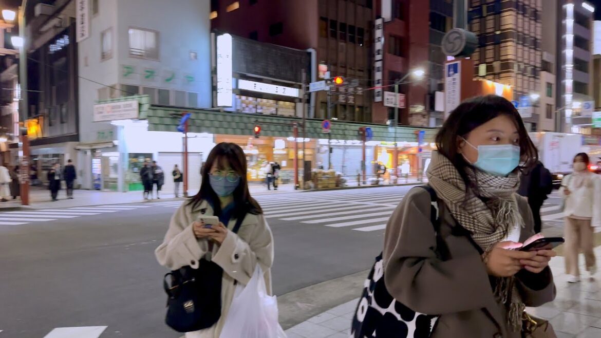 Walking in Japan Tokyo Asakusa - Nakamise Shopping Street - Sensō-ji temple - Tokyo Skytree - 4K HDR